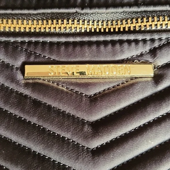 Steve Madden black extra large shoulder bag plus backpack - Picture 2 of 16